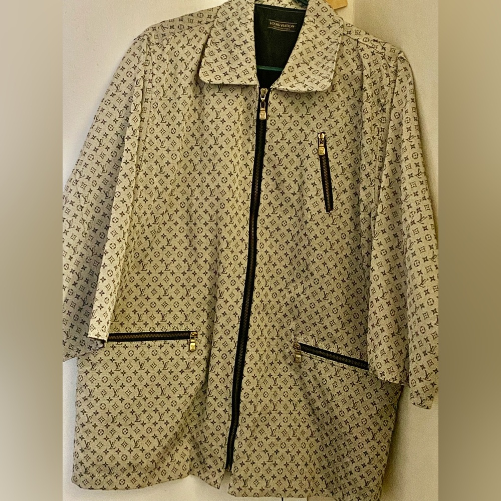 Louis Vuitton Monogram vintage Jacket in Black and Cream - Picture 6 of 13
